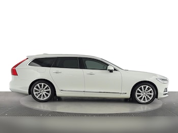 Used Volvo V90 2017 for sale - 76040381: Photo 3