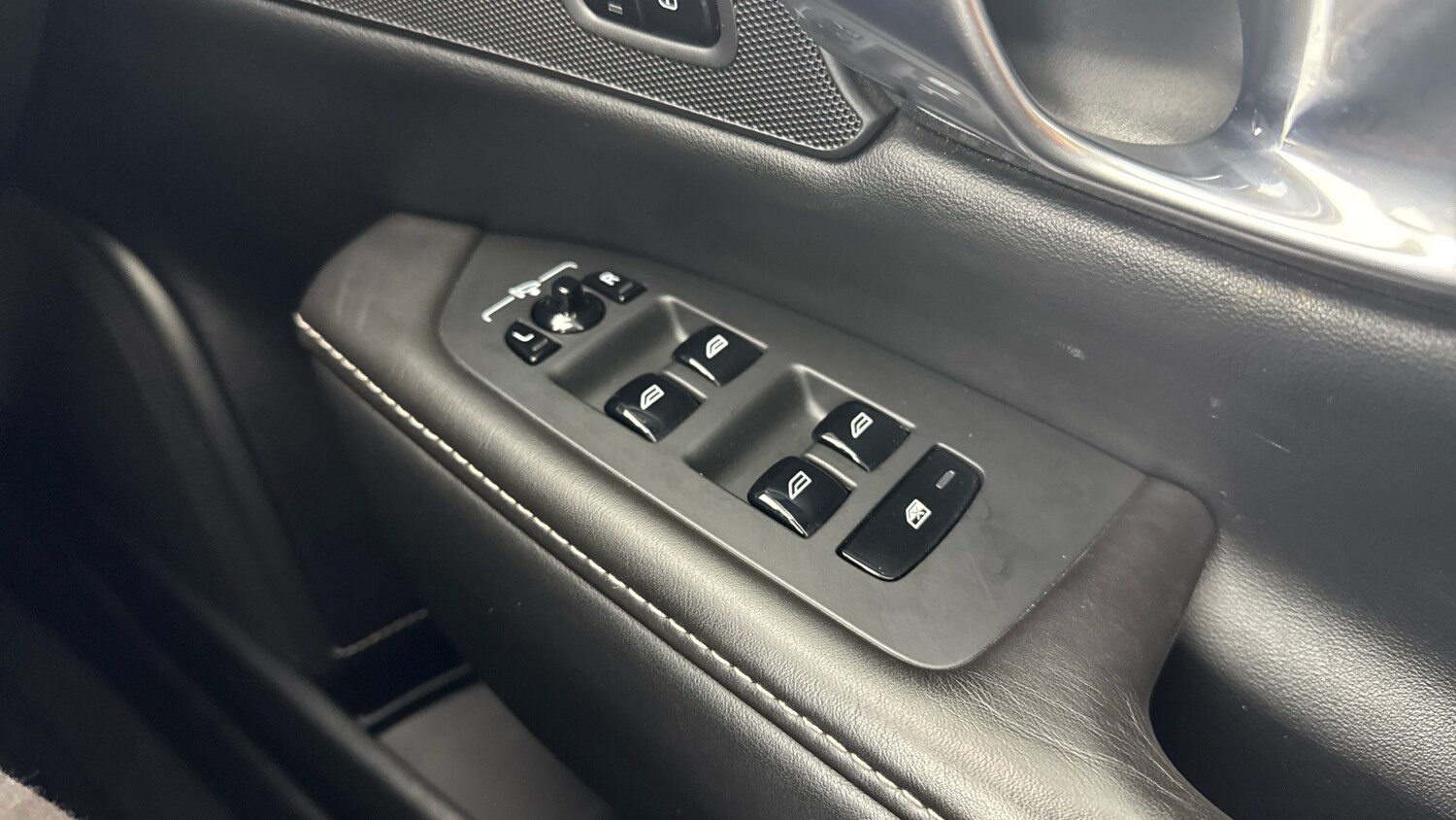 Used Volvo V90 2017 for sale - 76040381: Photo 57