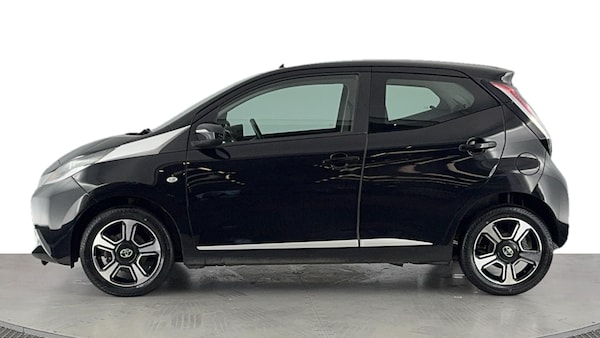 Used Toyota AYGO 2015 for sale - 76224762: Photo 42