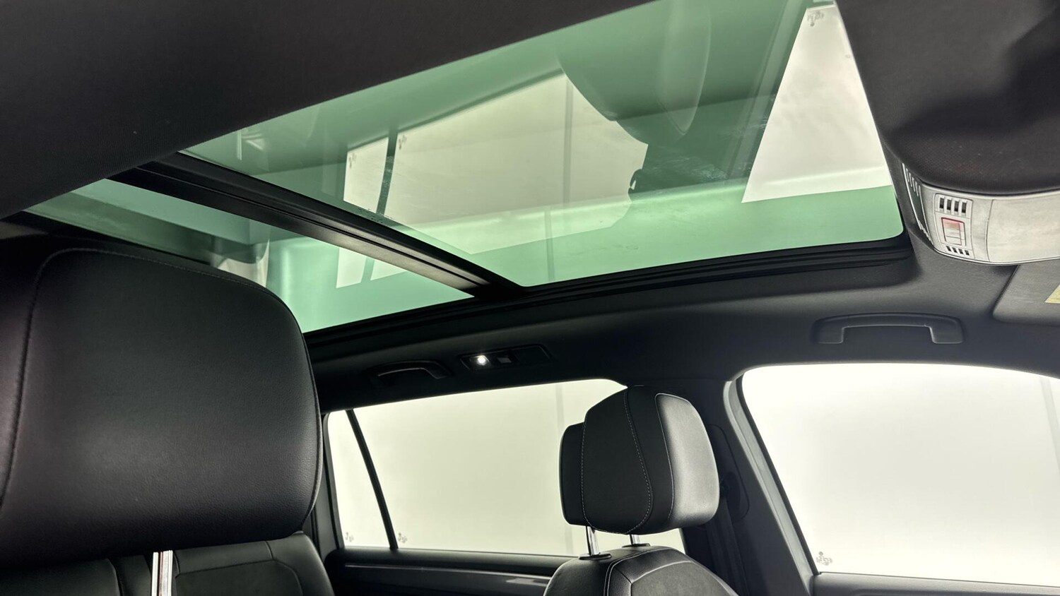 Used Volkswagen Tiguan Allspace for sale - 77768697: Photo 26