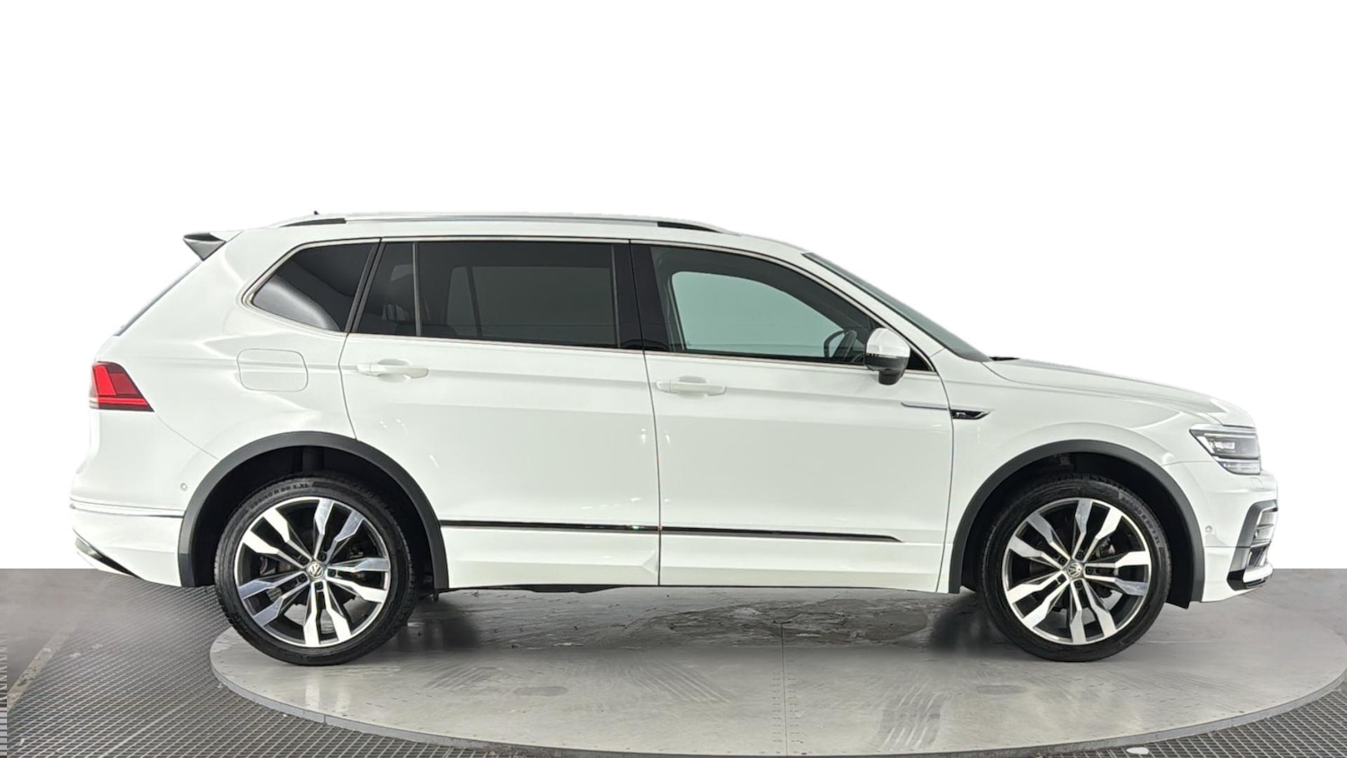 Used Volkswagen Tiguan Allspace for sale - 77768697: Photo 3