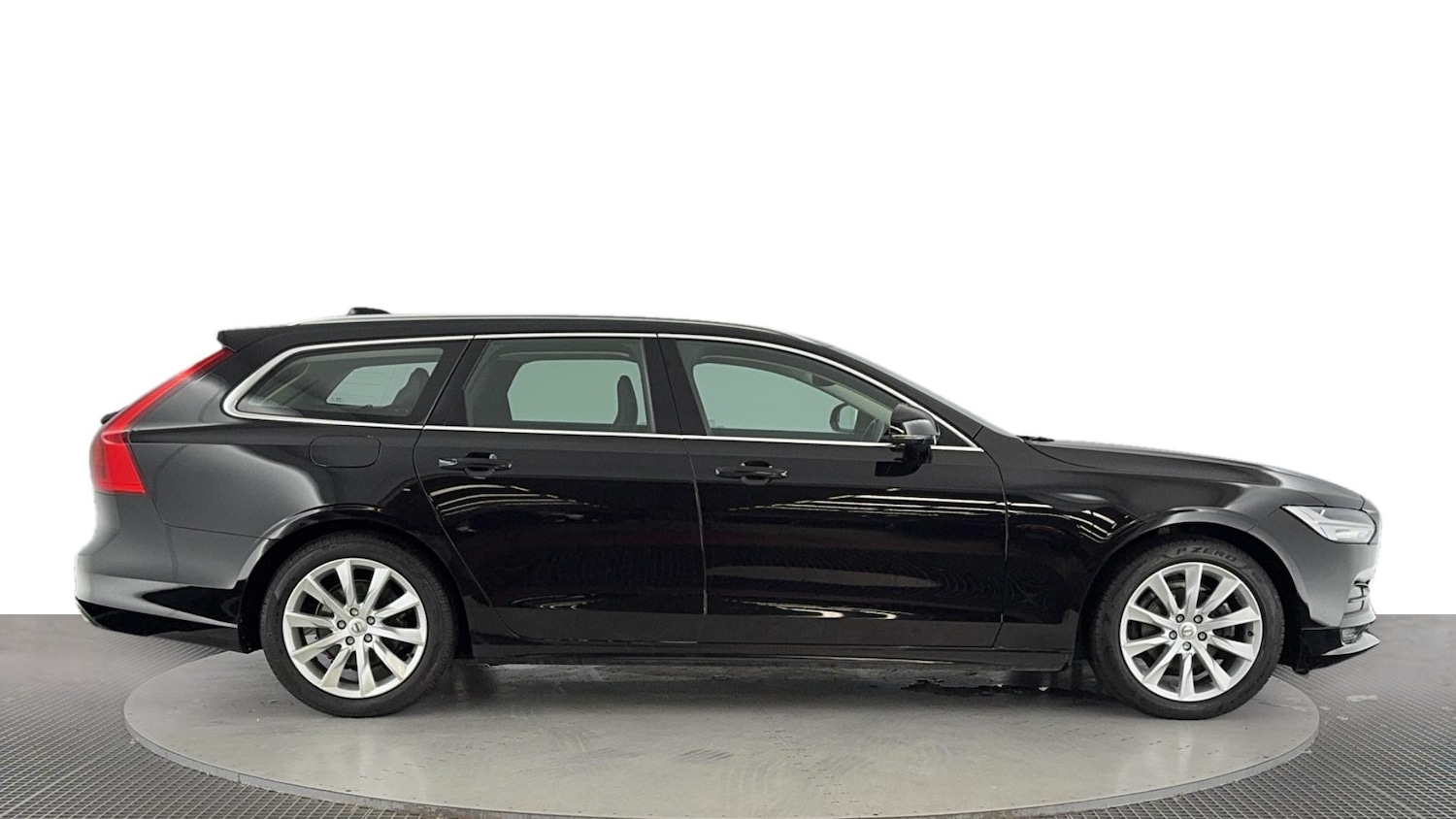 Used Volvo V90 2019 for sale - 75984107: Photo 3