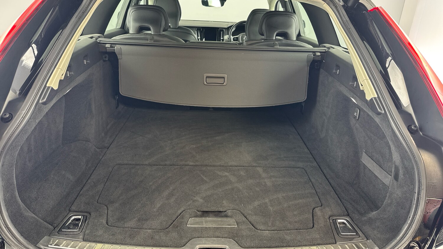 Used Volvo V90 2019 for sale - 75984107: Photo 50