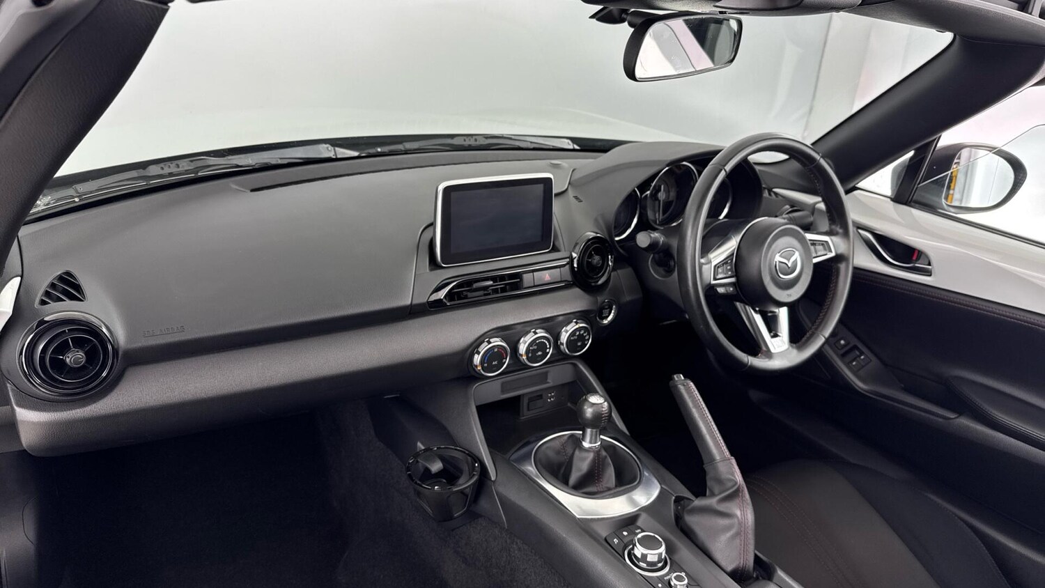 Used Mazda MX-5 2017 for sale - 78157850: Photo 17