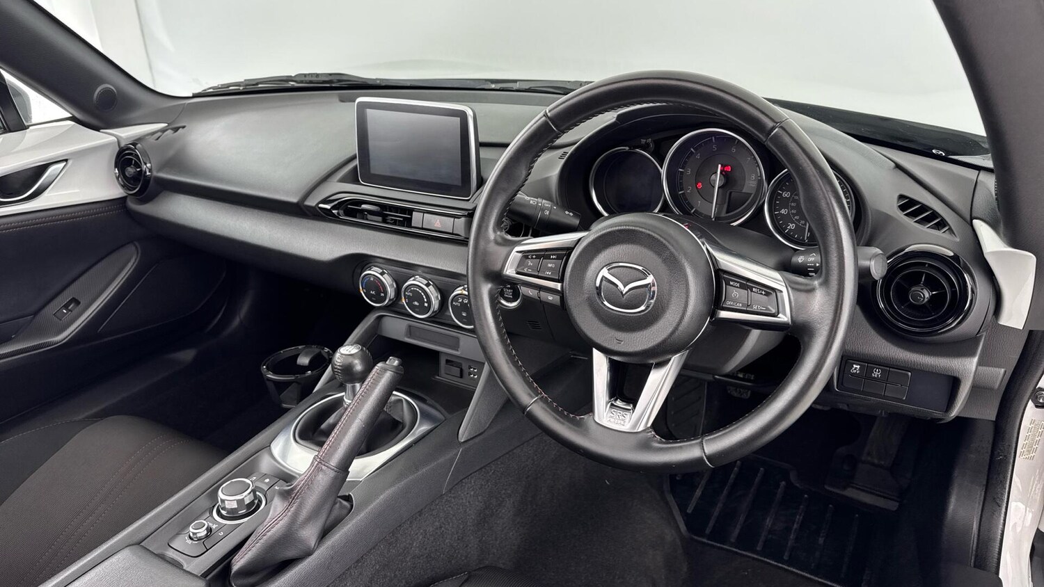 Used Mazda MX-5 2017 for sale - 78157850: Photo 18