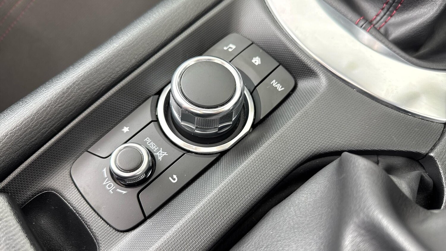 Used Mazda MX-5 2017 for sale - 78157850: Photo 31