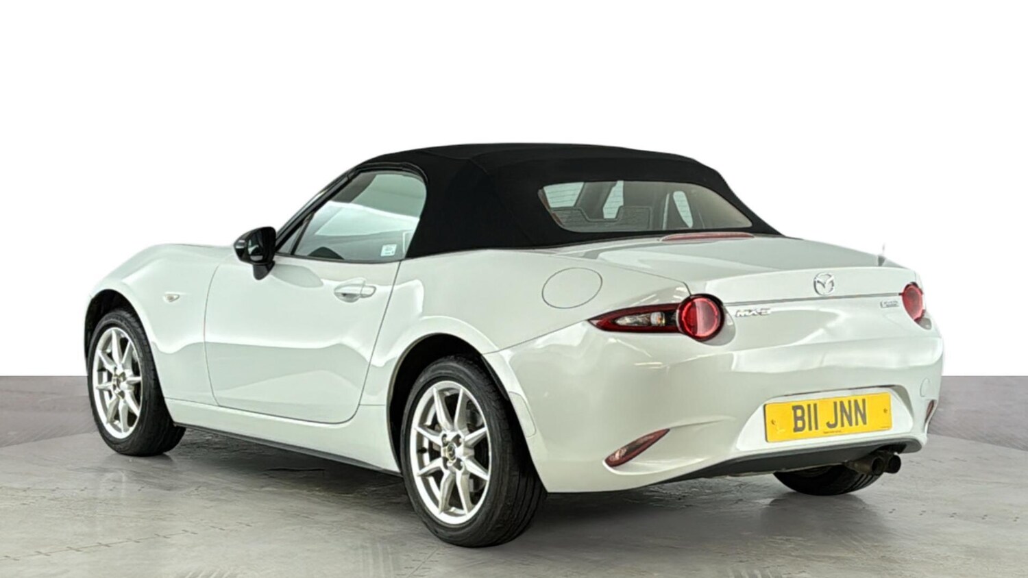 Used Mazda MX-5 2017 for sale - 78157850: Photo 6