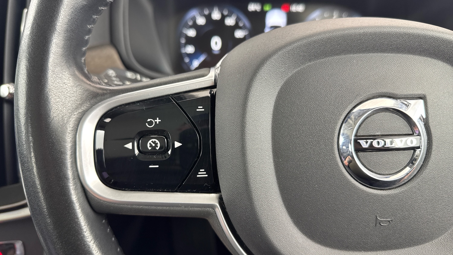 Used Volvo V90 2019 for sale - 76023148: Photo 21