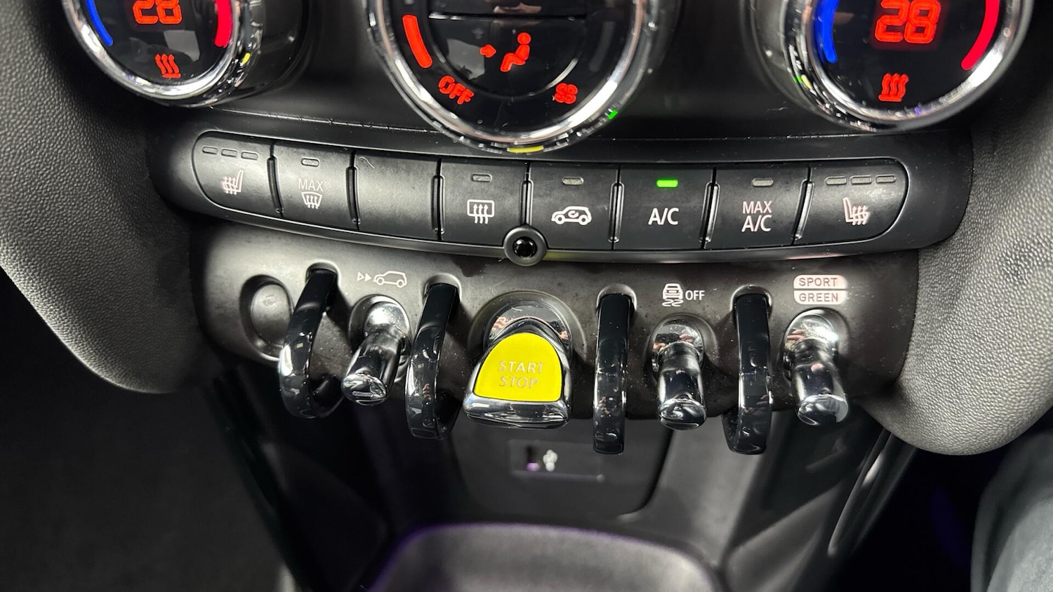 Used MINI Hatch 2020 for sale - 77978224: Photo 17