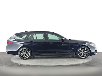 Used BMW 5 Series 2022 for sale - 79317046: Photo