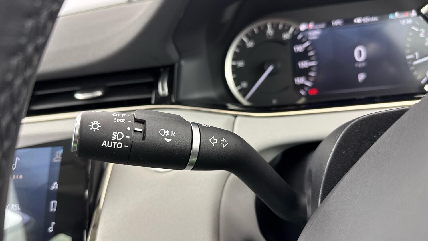 Used Land Rover Range Rover Evoque 2022 for sale - 78156493: Photo 35