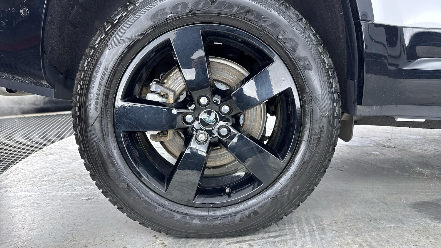 Used Land Rover Defender 130 2024 for sale - 77387768: Photo 22