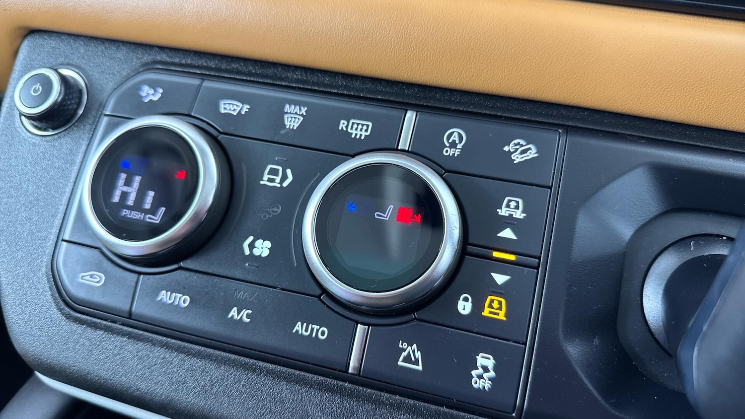 Used Land Rover Defender 130 2024 for sale - 77387768: Photo 29