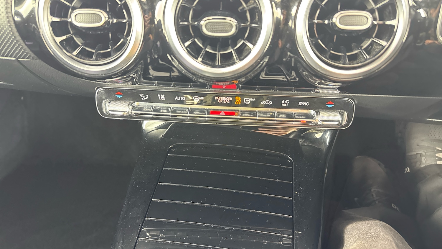 Used Mercedes-Benz A-Class 2018 for sale - 76114125: Photo 53