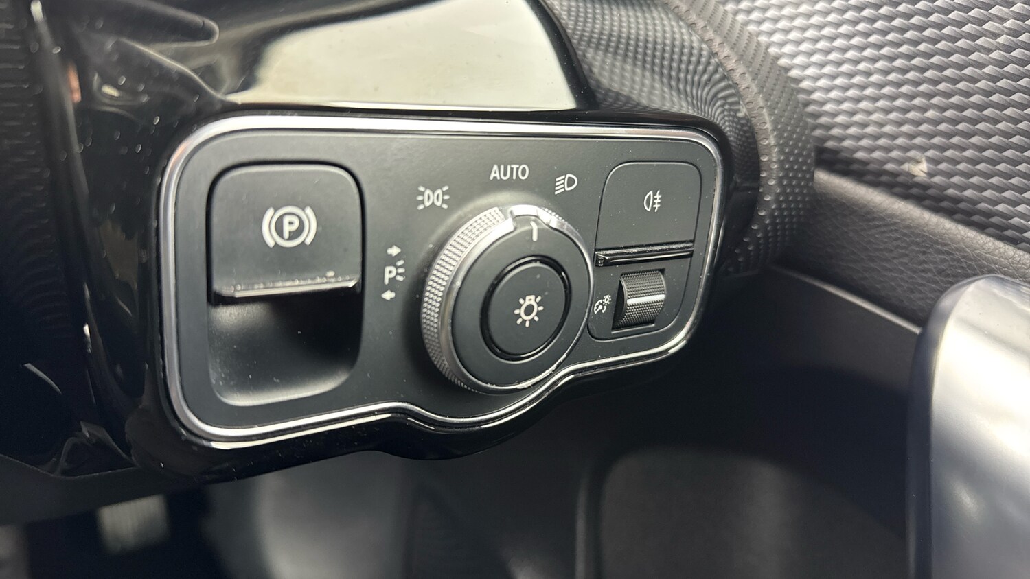 Used Mercedes-Benz A-Class 2018 for sale - 76114125: Photo 59