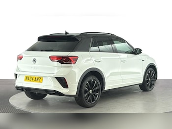 Used Volkswagen T-Roc 2024 for sale - 79237085: Photo