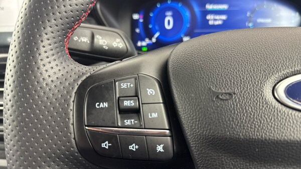 Used Ford Focus 2023 for sale - 76037398: Photo 55