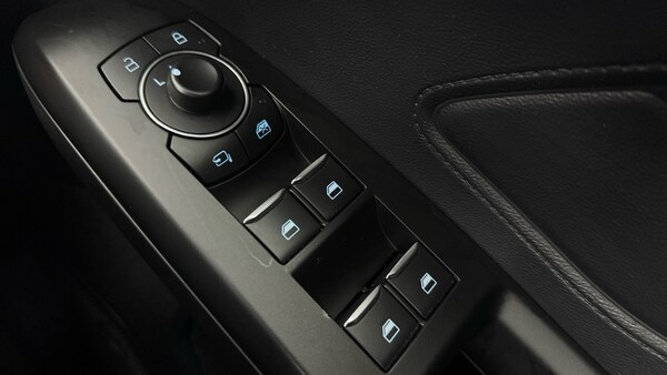 Used Ford Focus 2023 for sale - 76037398: Photo 57