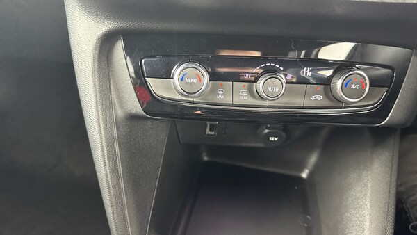 Used Vauxhall Corsa 2023 for sale - 76101181: Photo 51