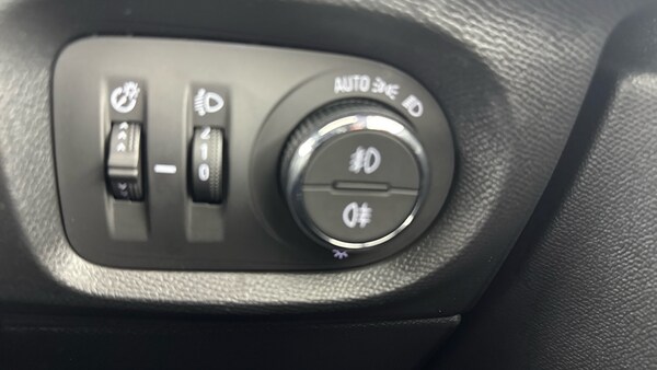Used Vauxhall Corsa 2023 for sale - 76101181: Photo 57