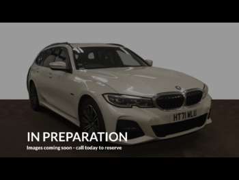 2022 - 330E M Sport 5-Door