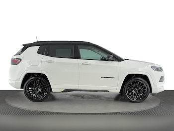 Used Jeep Compass 2023 for sale - 75210713: Photo