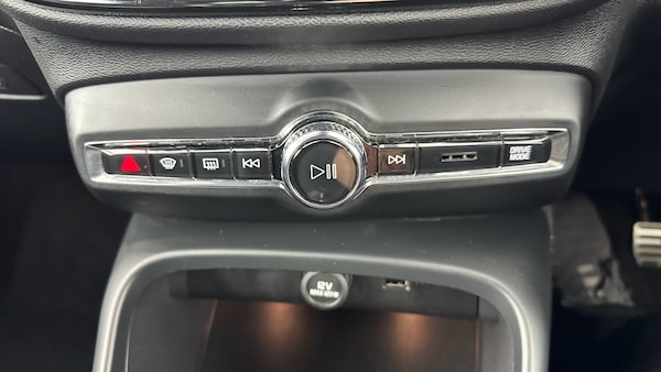 Used Volvo XC40 2020 for sale - 75561070: Photo 18