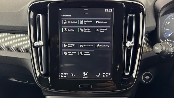 Used Volvo XC40 2020 for sale - 75561070: Photo 51