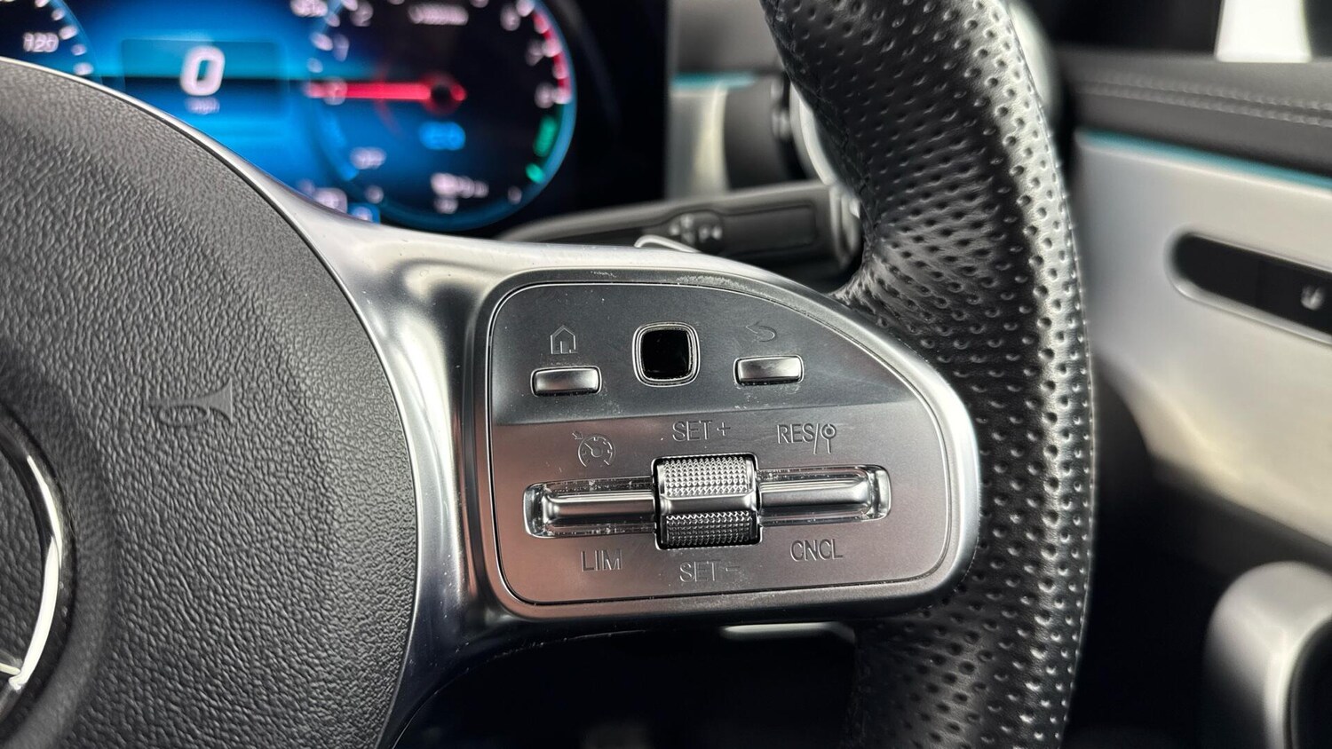 Used Mercedes-Benz CLA 2022 for sale - 77883057: Photo 19