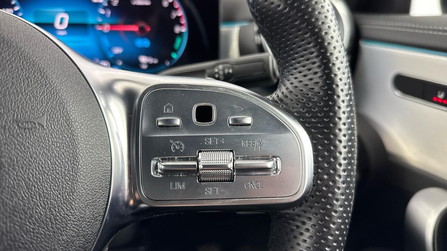 Used Mercedes-Benz CLA 2022 for sale - 77883057: Photo 28