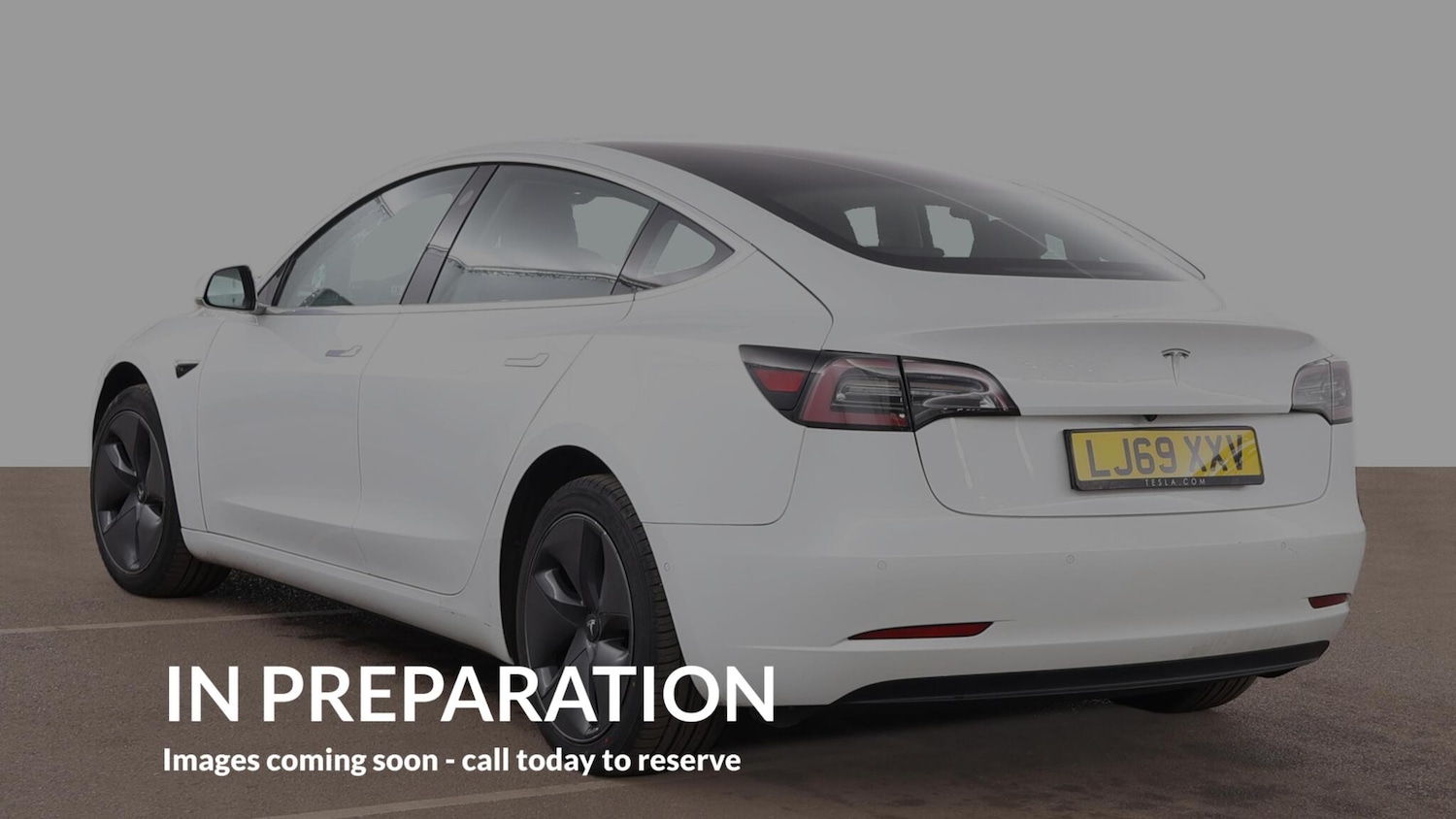 Used Tesla Model 3 for sale - 77926160: Photo 3