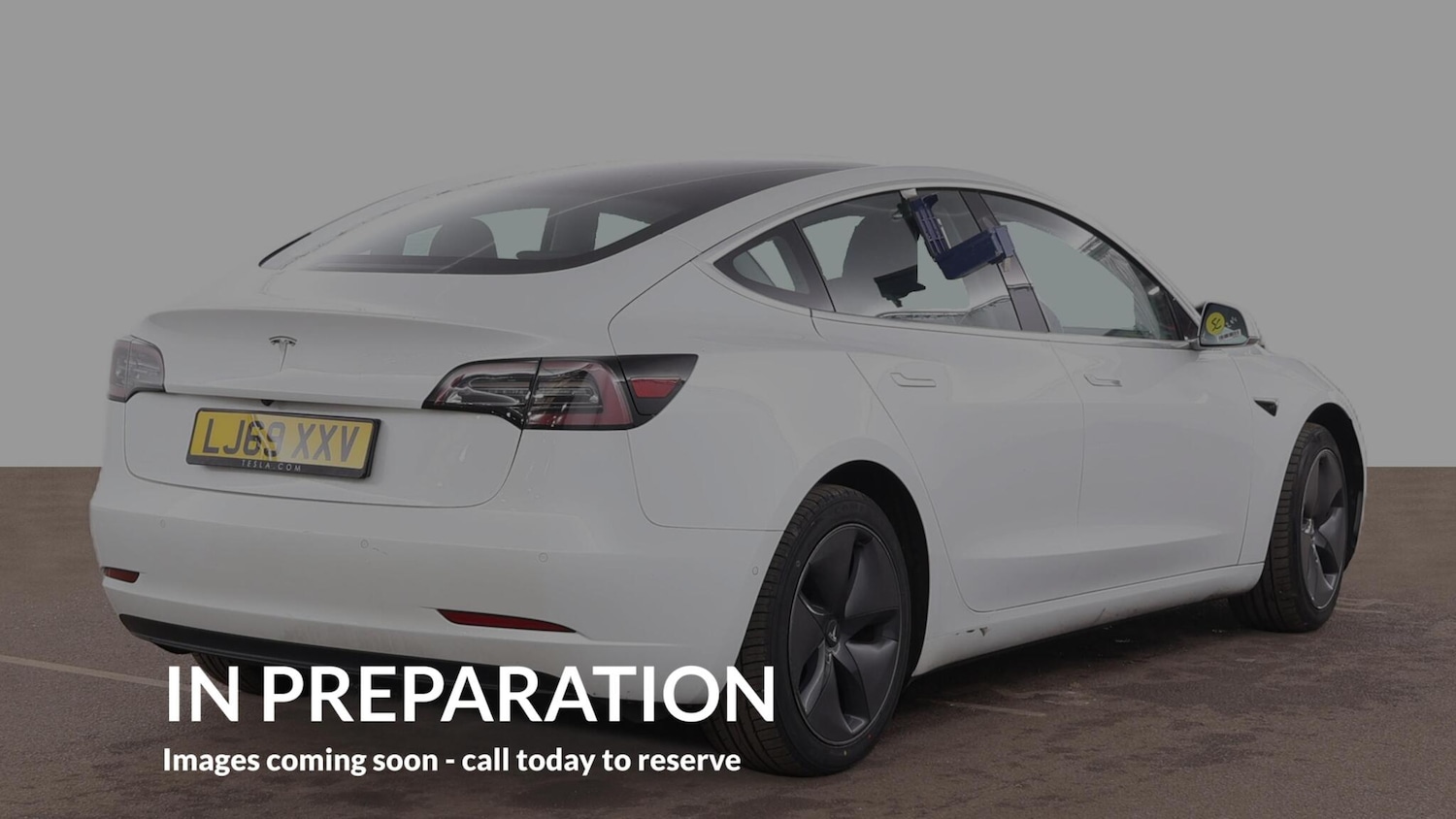 Used Tesla Model 3 for sale - 77926160: Photo 4
