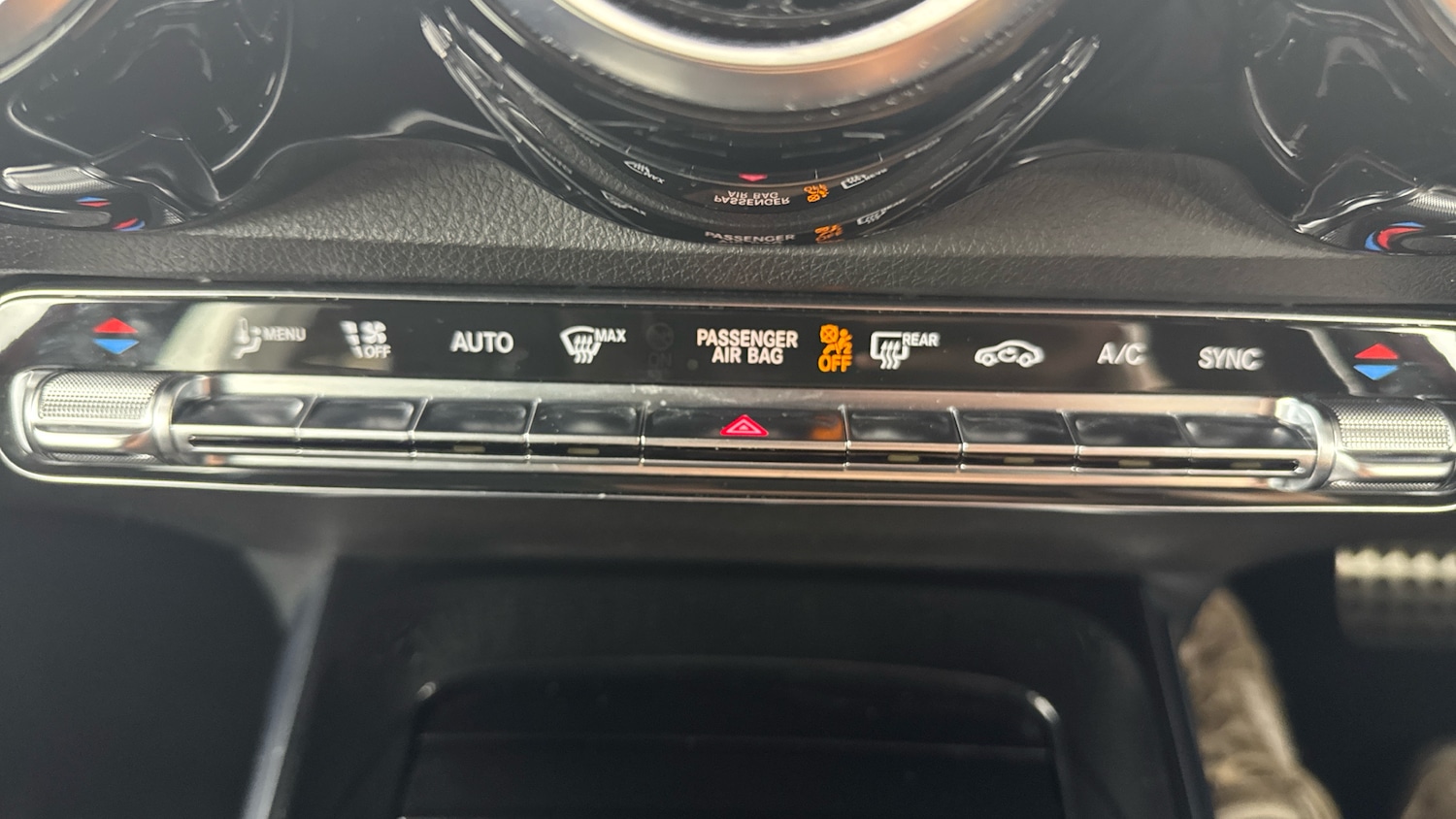 Used Mercedes-Benz GLB 2021 for sale - 76197773: Photo 17