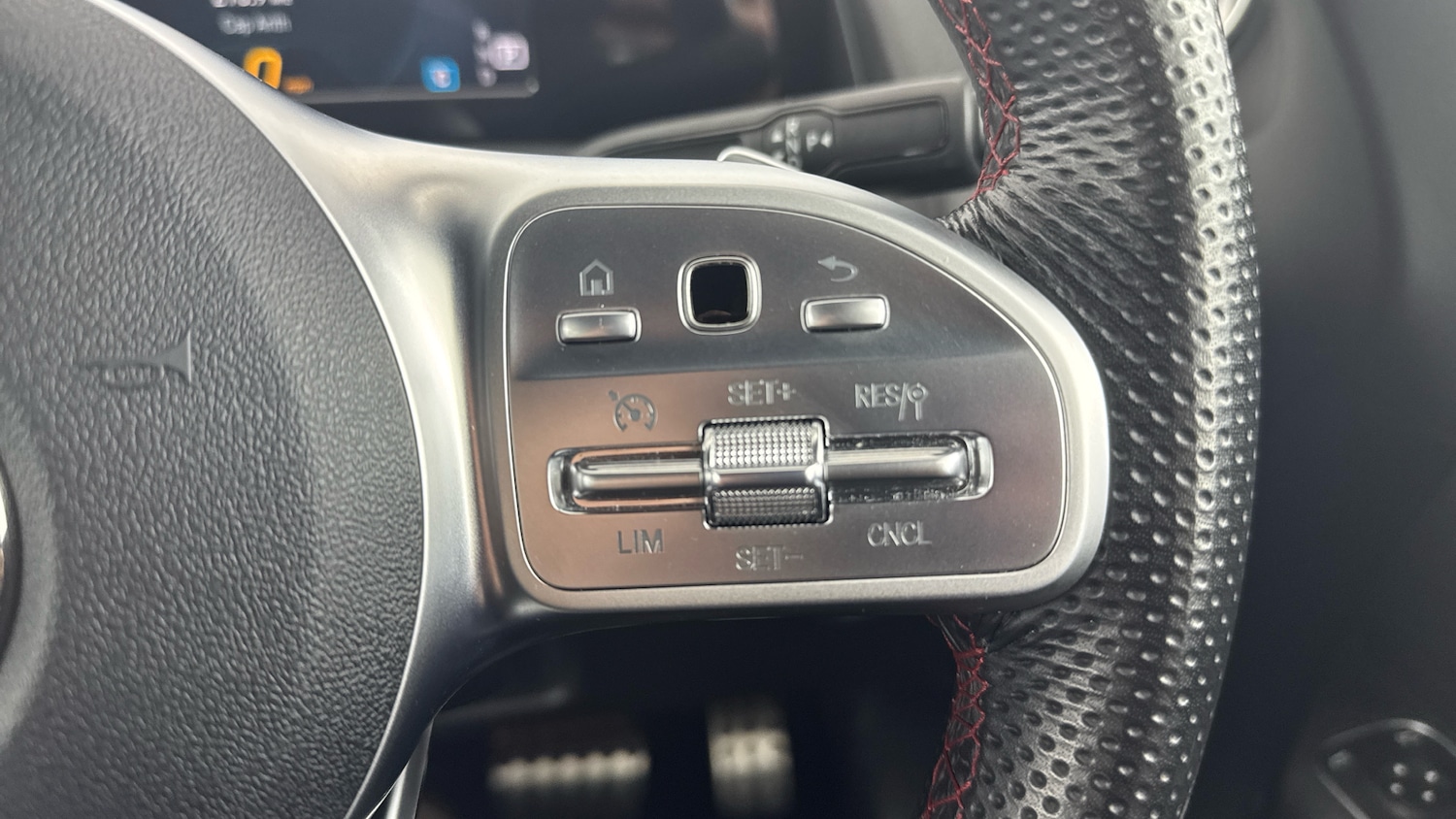 Used Mercedes-Benz GLB 2021 for sale - 76197773: Photo 21
