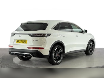 Used DS Automobiles DS 7 Crossback 2023 for sale - 75557501: Photo