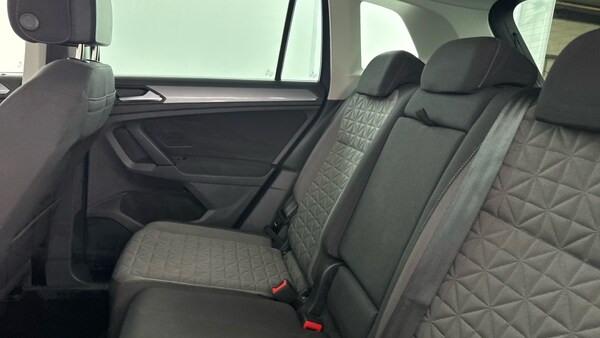 Used Volkswagen Tiguan 2022 for sale - 76040326: Photo 14