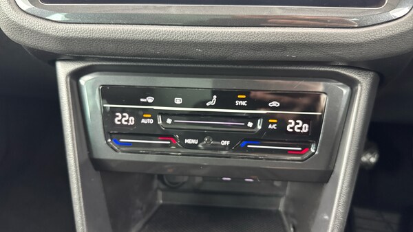 Used Volkswagen Tiguan 2022 for sale - 76040326: Photo 18