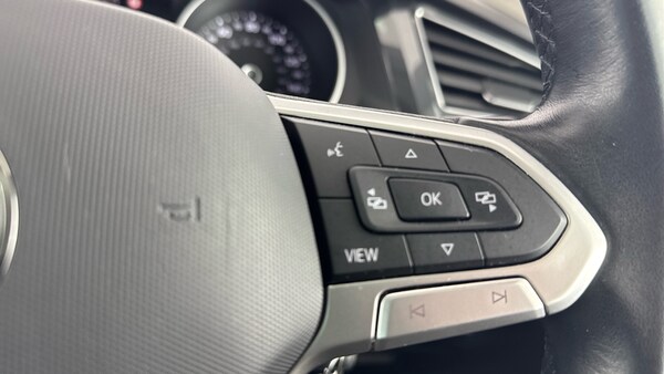 Used Volkswagen Tiguan 2022 for sale - 76040326: Photo 56