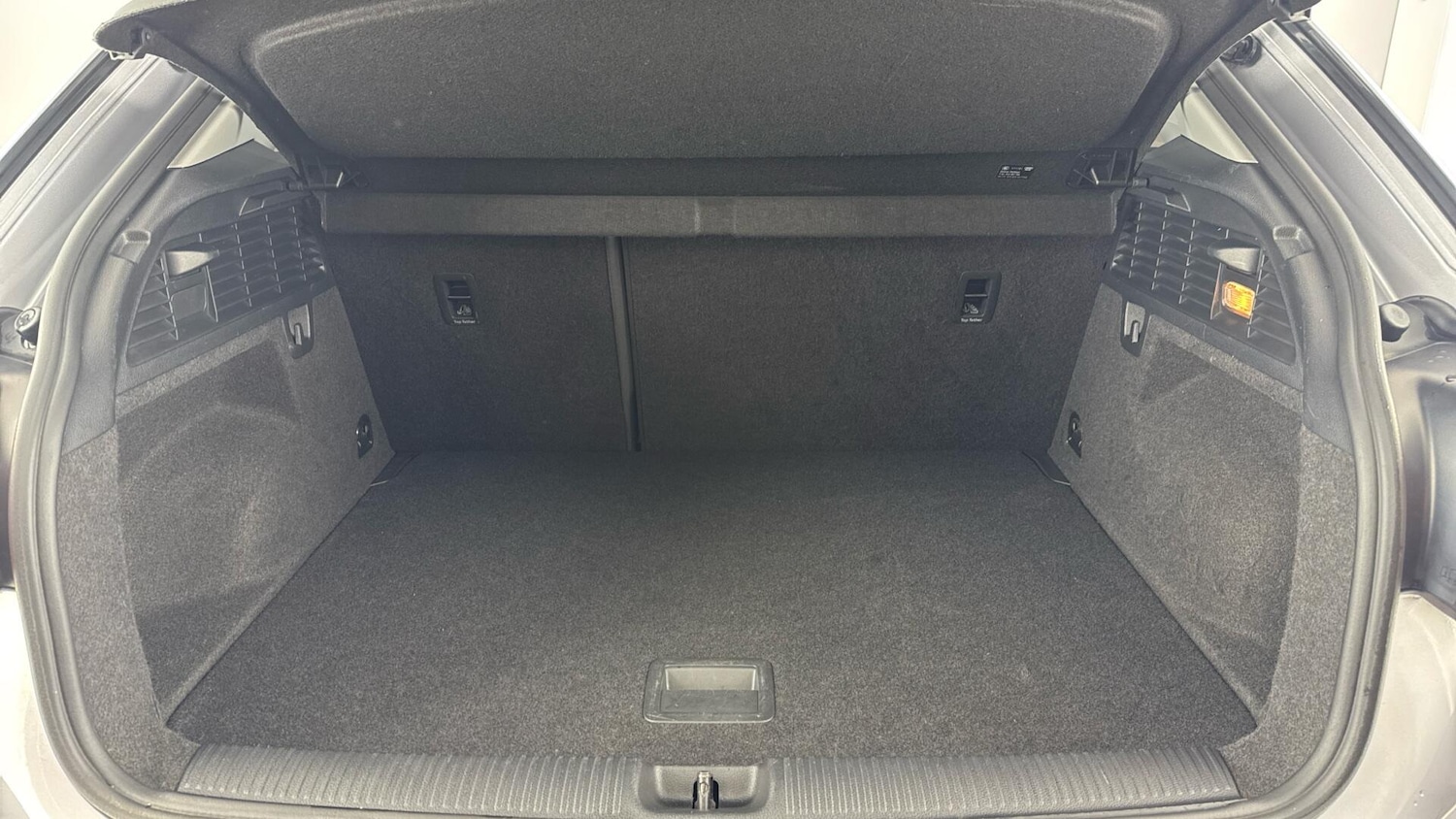 Used Audi Q2 2018 for sale - 78184632: Photo 15