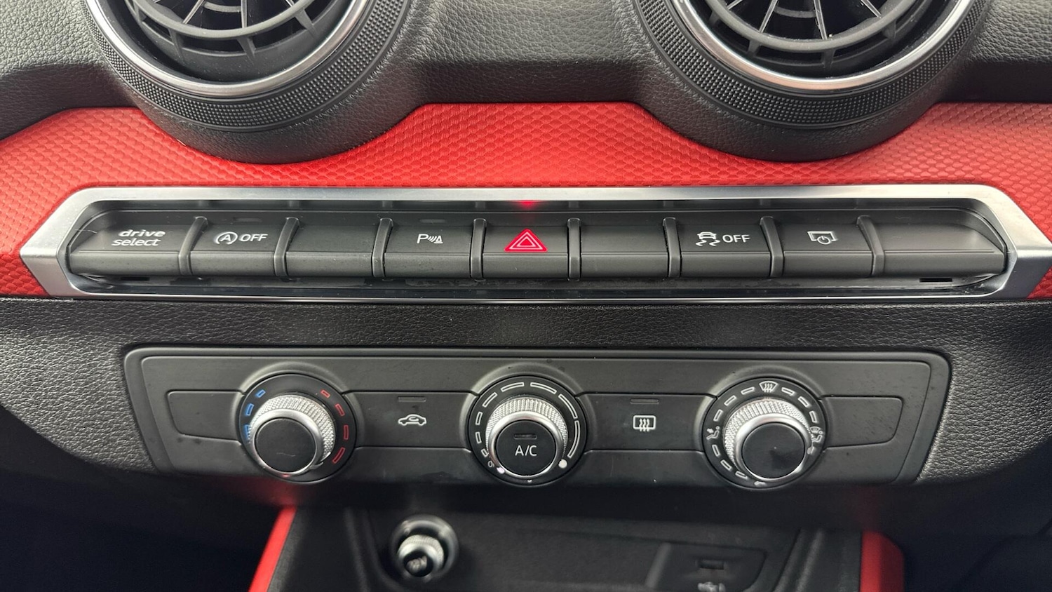 Used Audi Q2 2018 for sale - 78184632: Photo 20