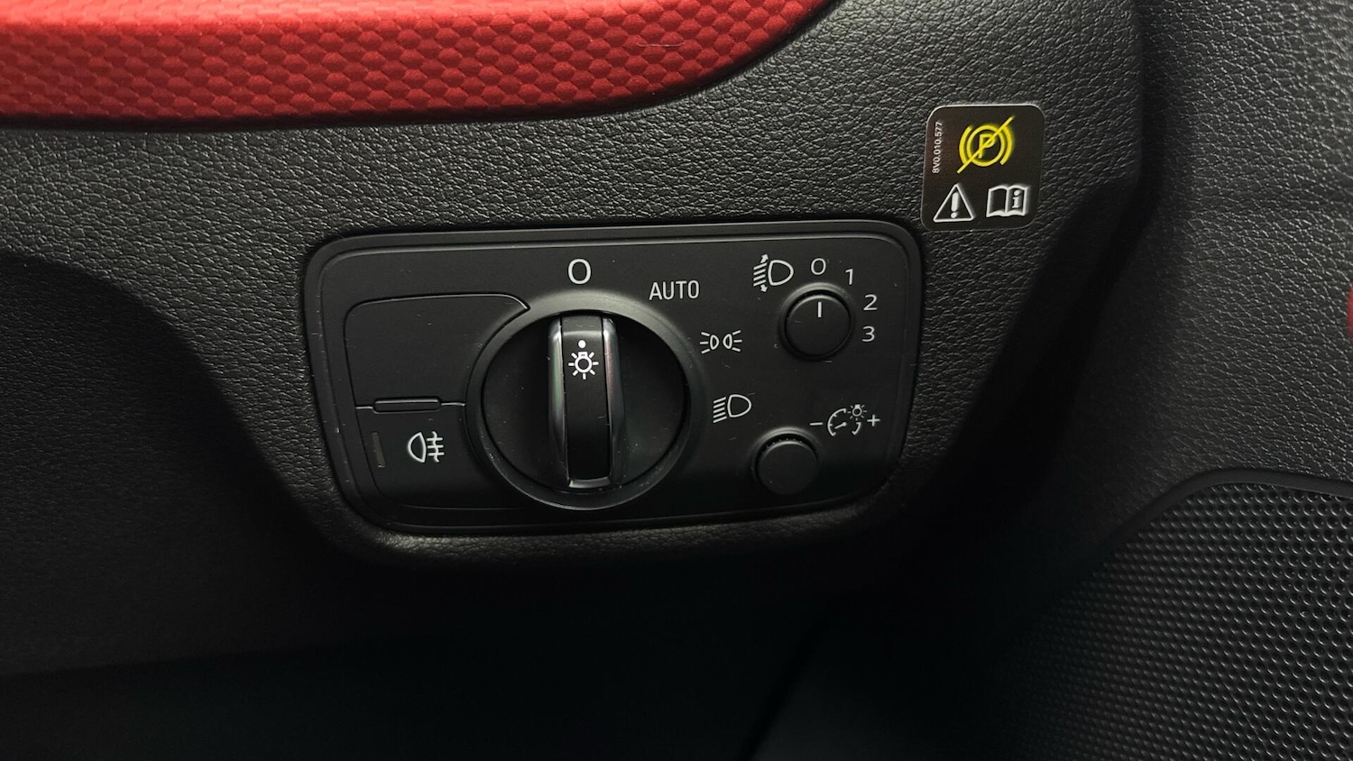 Used Audi Q2 2018 for sale - 78184632: Photo 29