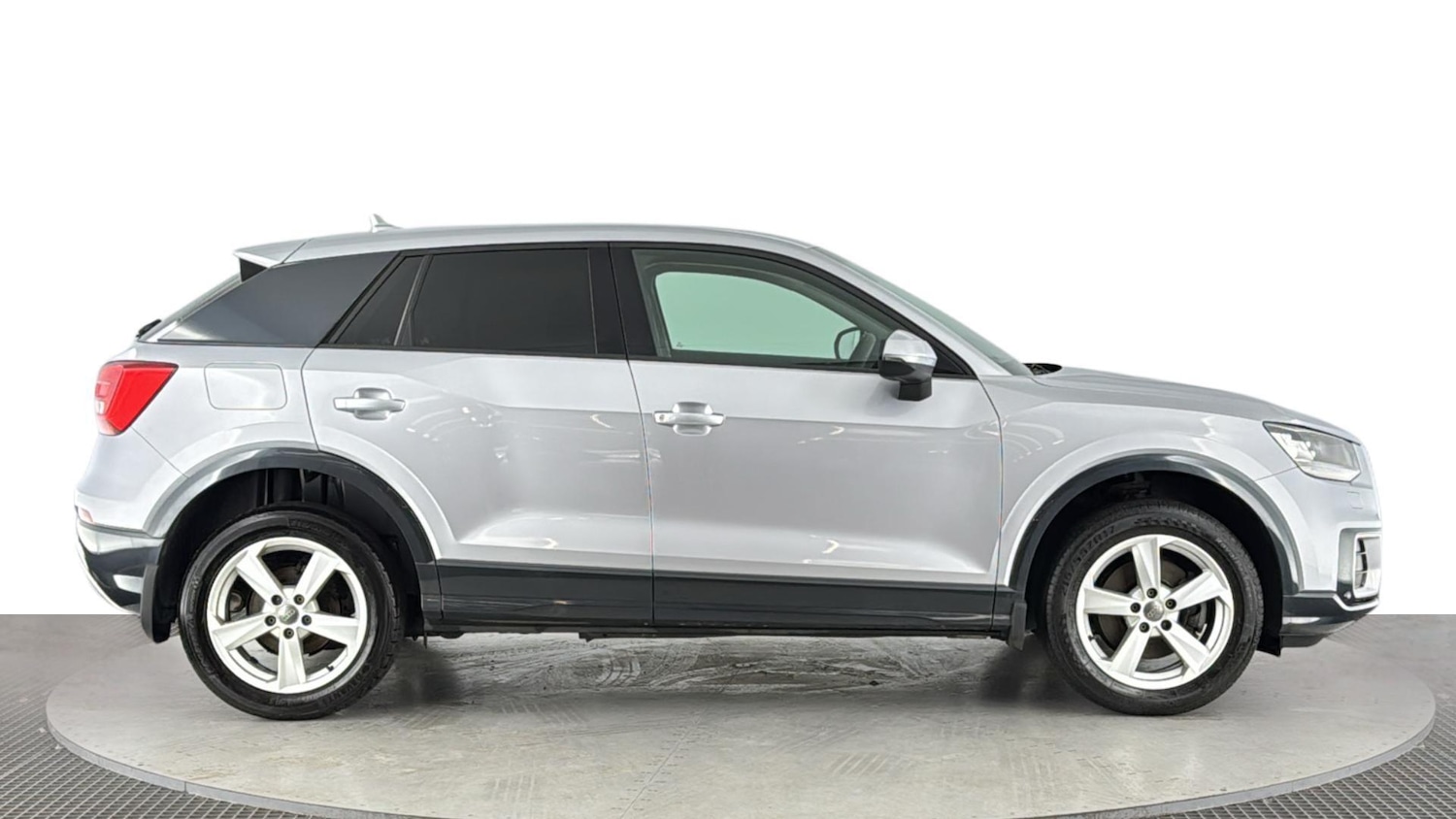 Used Audi Q2 2018 for sale - 78184632: Photo 3