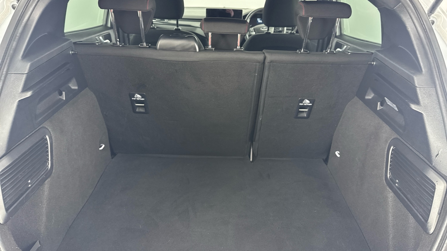 Used Ford Focus 2023 for sale - 76010890: Photo 15