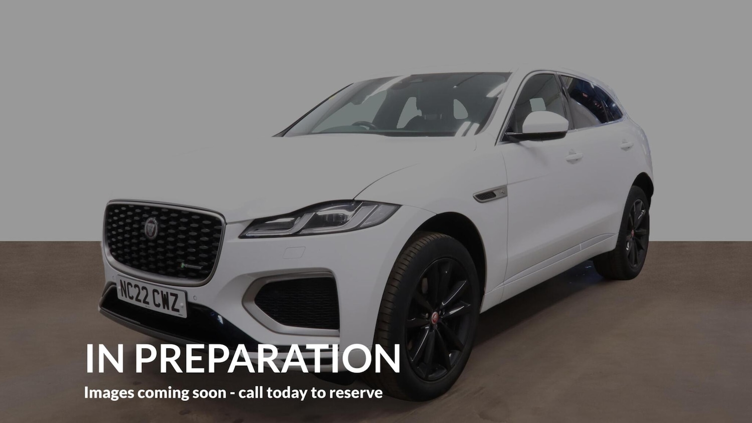 Used Jaguar F-Pace 2022 for sale - 77807828: Photo 2