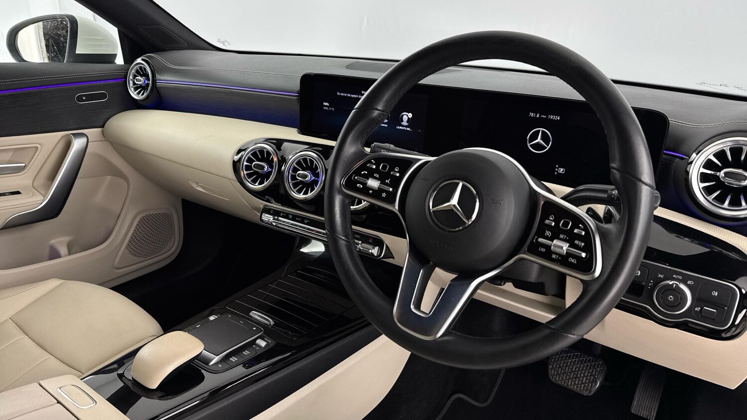 Used Mercedes-Benz CLA for sale - 77768368: Photo 9