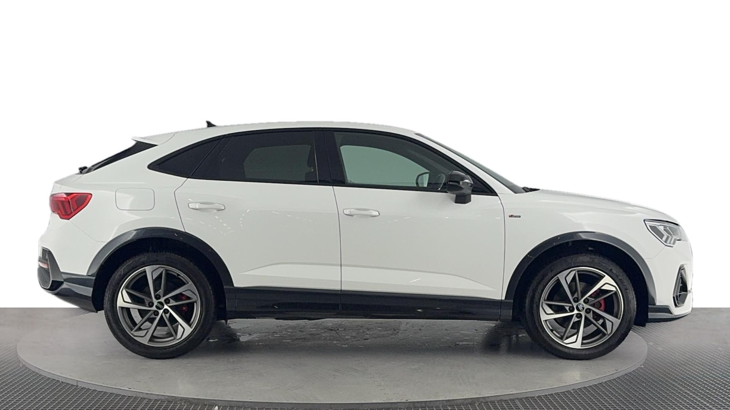 Used Audi Q3 2021 for sale - 76129166: Photo 3