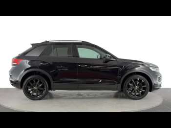 Used Volkswagen T-Roc 2022 for sale - 75018647: Photo