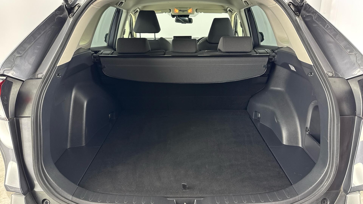 Used Toyota RAV4 2020 for sale - 77969961: Photo 15