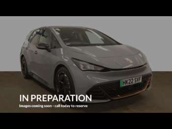2022 - V3 5-Door