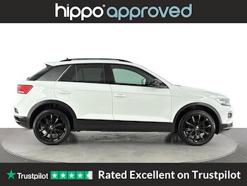 Used Volkswagen T-Roc 2020 for sale - 76657939: Photo